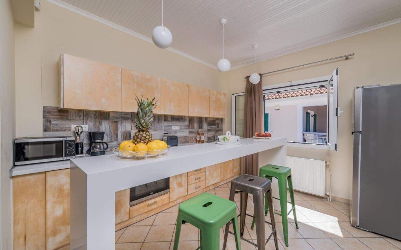 Madini Luxury Villa With Private Heated Pool Vanato エクステリア 写真